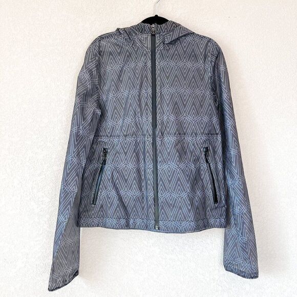 Ivivva by Lululemon Girls Chevron Full Zip Hooded Rain Jacket Windbreaker Sz 12 - Picture 1 of 4